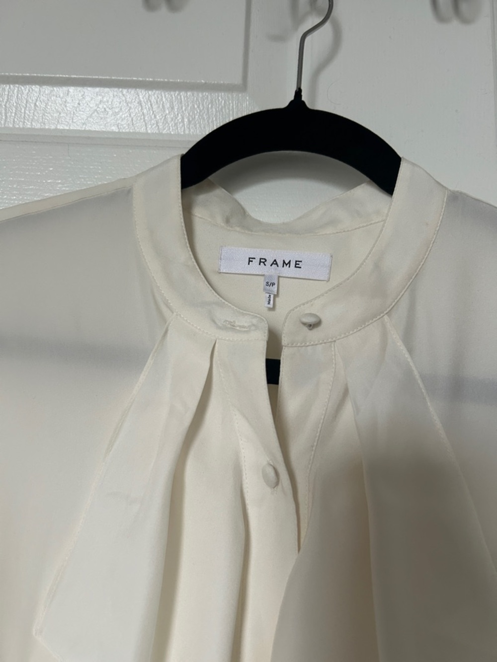 Frame Denim Silk Ivory Ruffle Button-Down Blouse - Picture 4 of 6